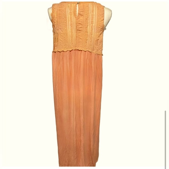 POL•V-Neck Sleeveless Cut Sew KnitLace Trim Solid Dress•Peach Coral - Picture 5 of 6